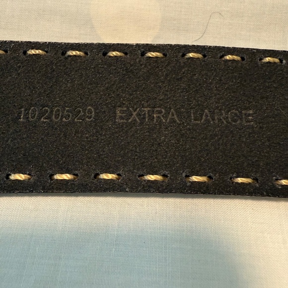 Black leather belt with ivory stitching, size XL - Picture 5 of 5